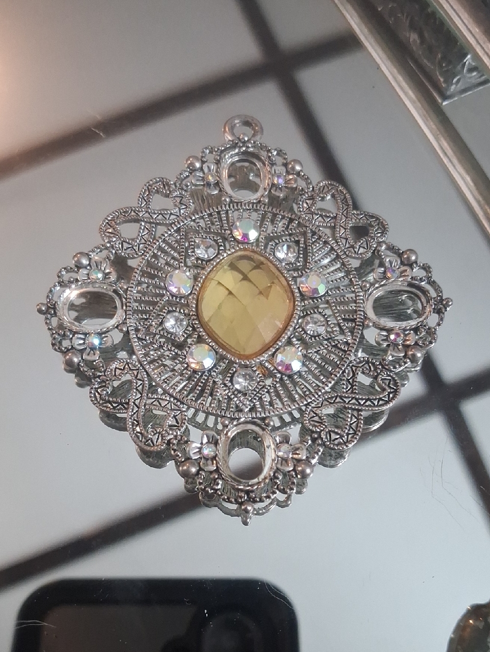 LOrnate Filgaree Silver-Tone Pendant with Yellow Center Gem